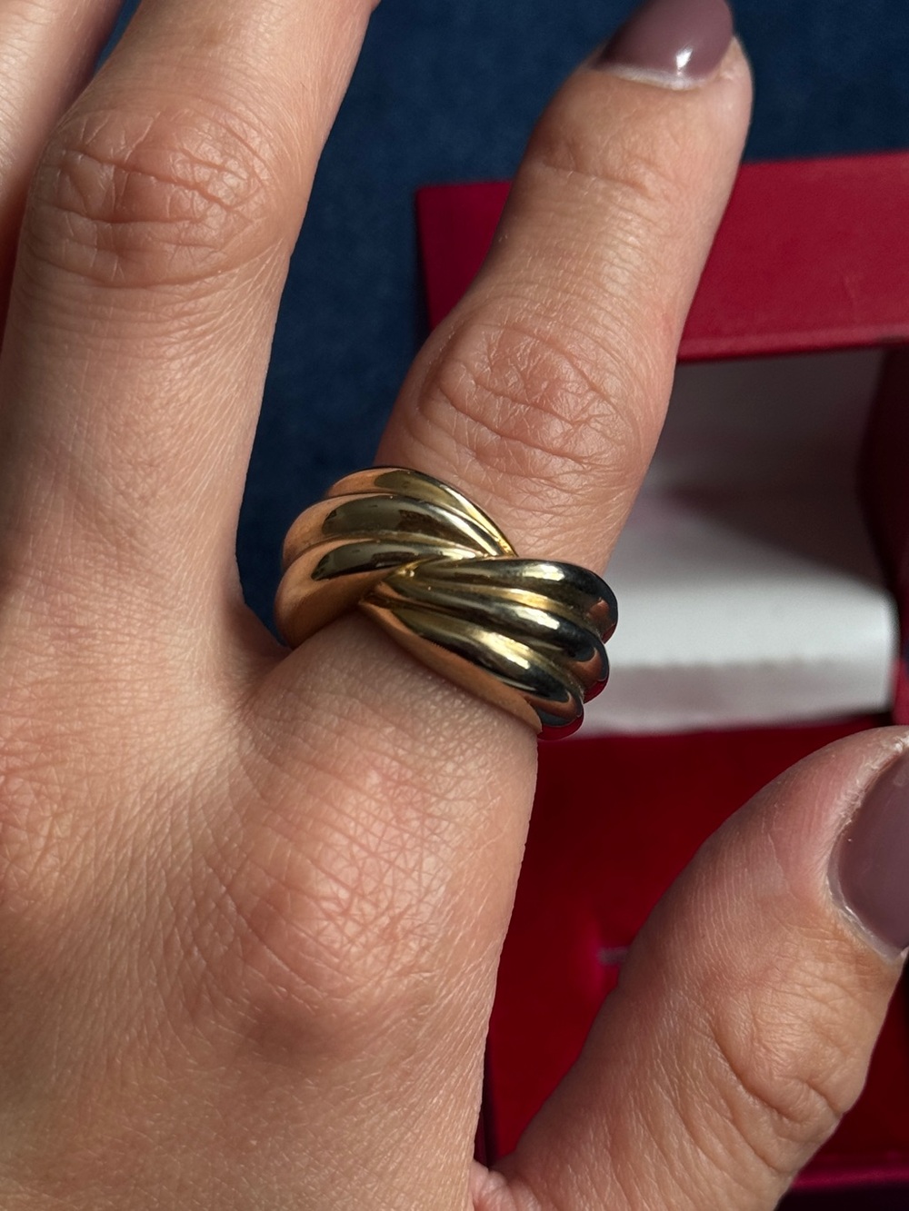 925 Sterling Silver Gold plated Swirl Statement Ring size 6